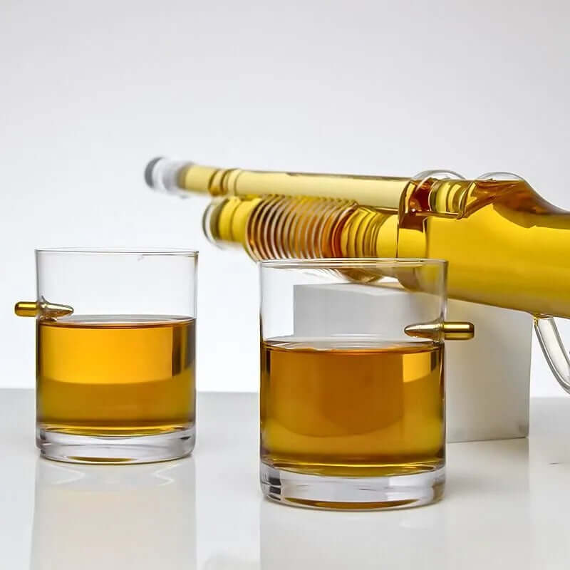 Set Decantor Whisky cu Accesorii si 2 Pahare Evoora Shotgun Legacy
