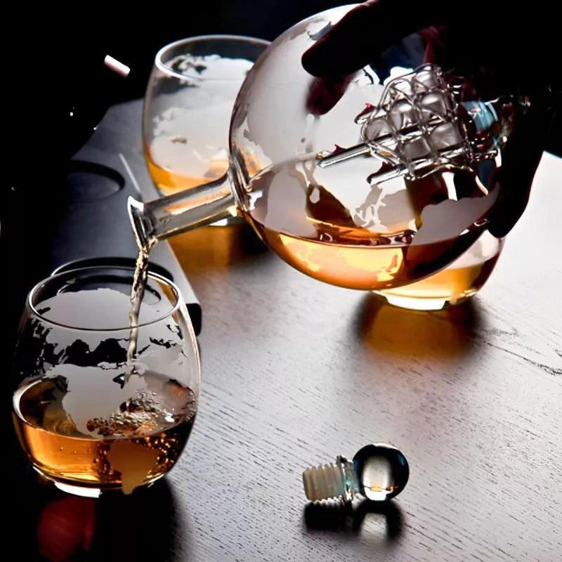 Set Decantor Whisky cu Accesorii si 4 Pahare Evoora NoirSpirits